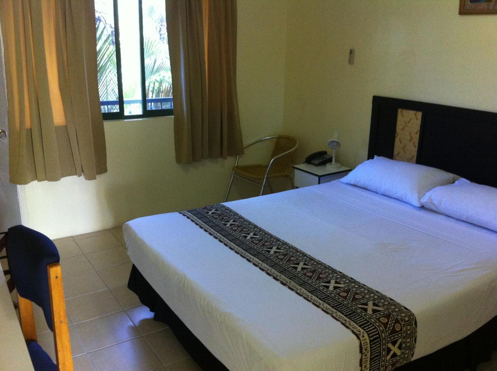 Grand West Villas Nadi Exteriör bild